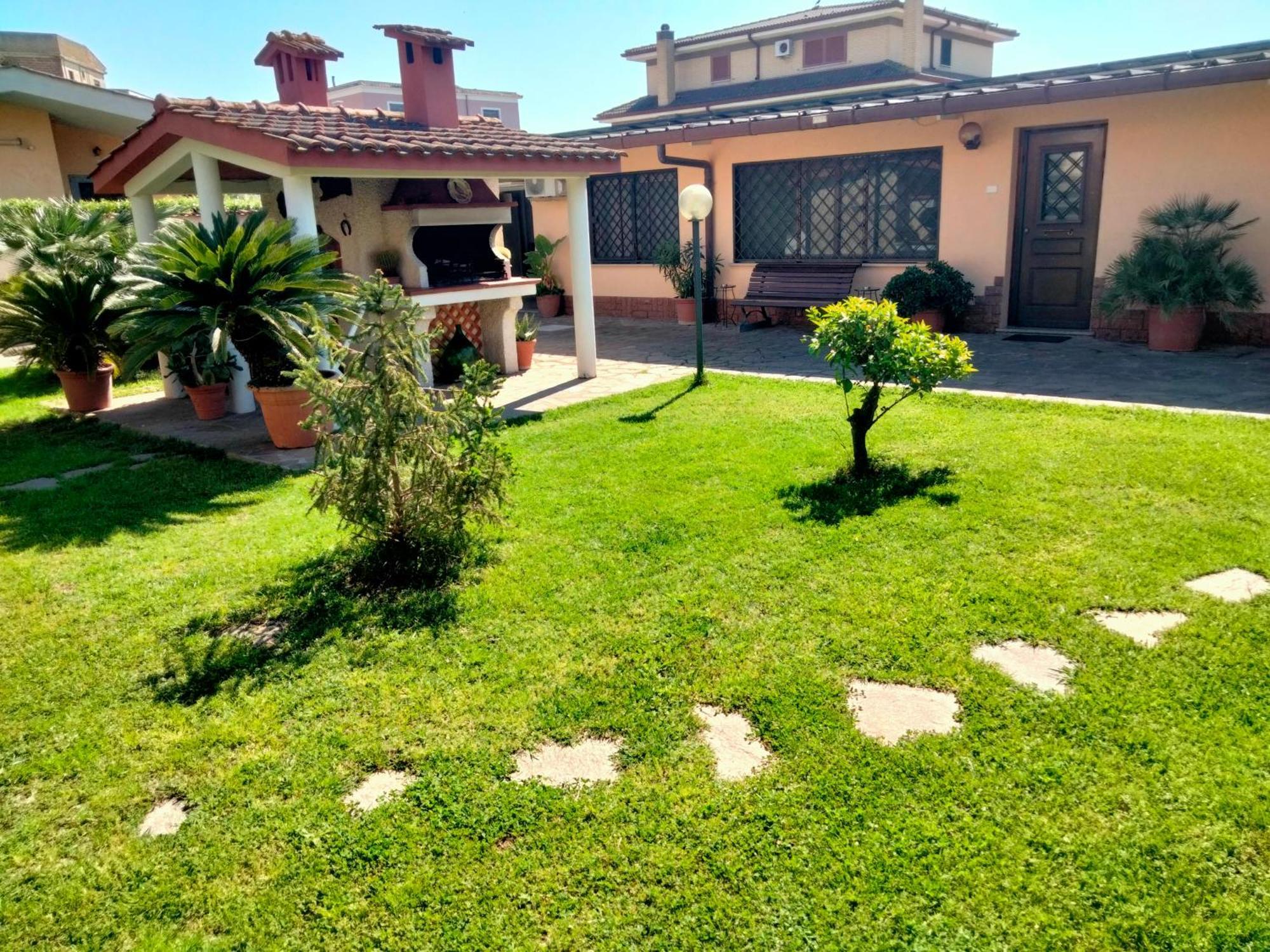 Zi Mario Suite Degli Ospiti - Roma Ostia Antica Exterior photo